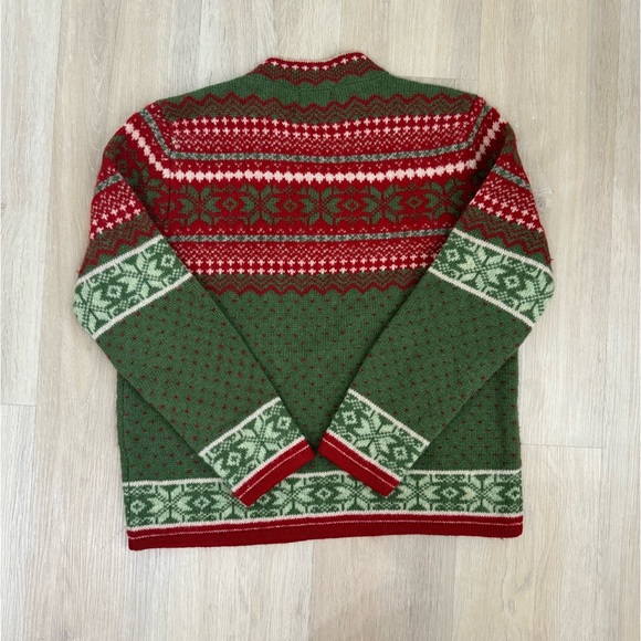 Cambridge Dry Goods Womens Red/Green Wool Snowflake Christmas Sweater. Size Sm - Picture 4 of 5